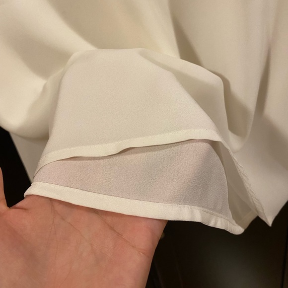 Express White Work Tank - Picture 5 of 6